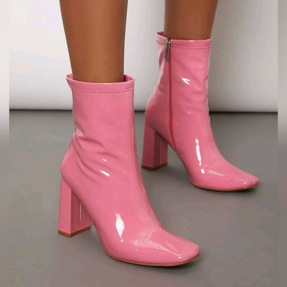 Pink booties 💗 - Picture 3 of 3